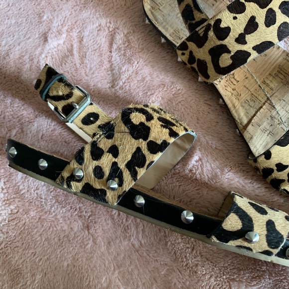 Dolce Vita Pony Hair Leopard Sandal Studs US 6 - Picture 3 of 4